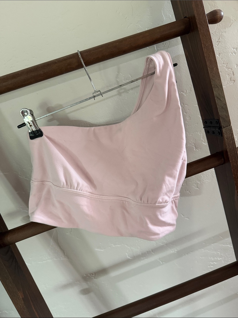 lululemon athletica blush pink one-shoulder sports bra